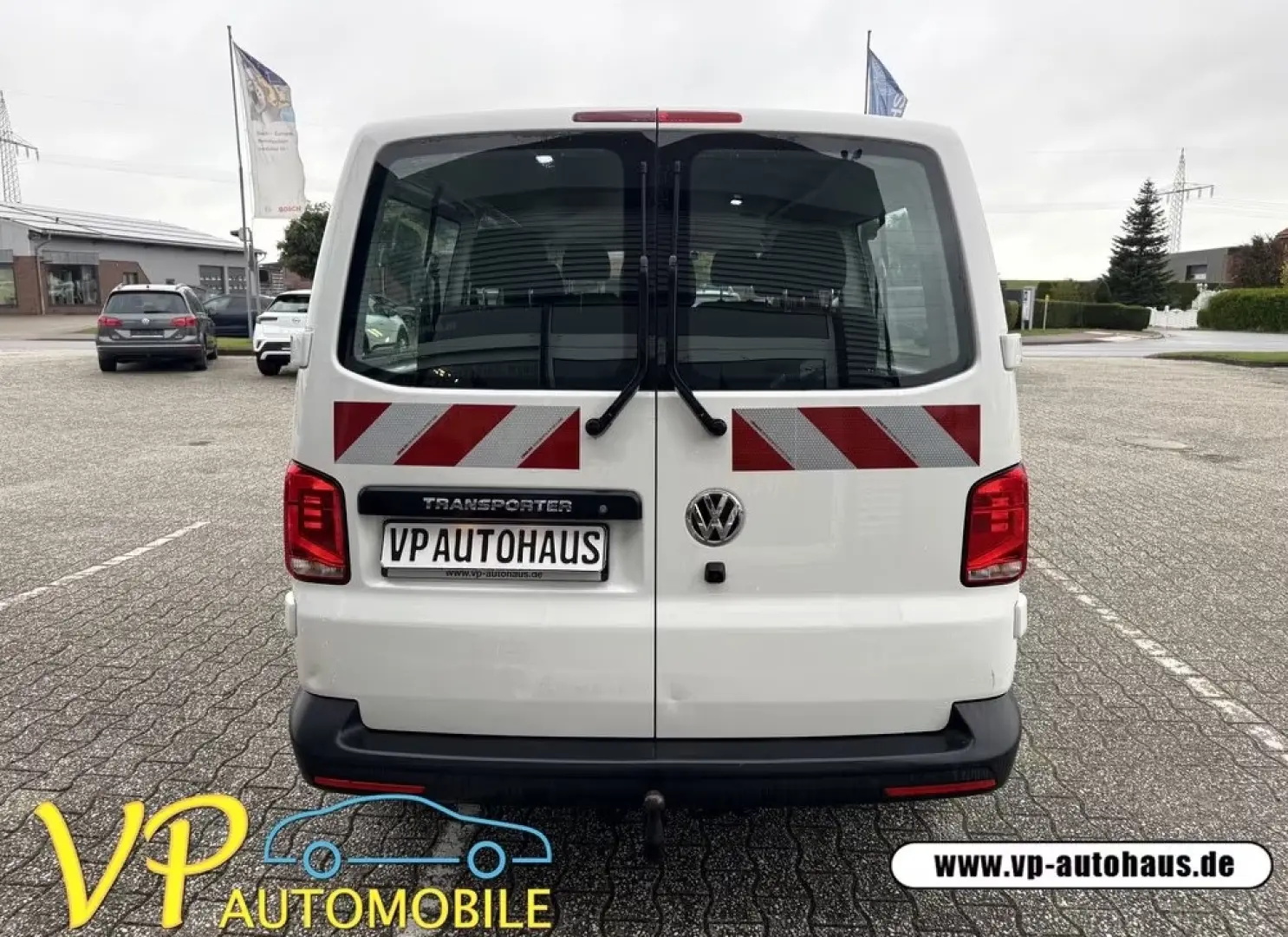 Volkswagen T6 Kombi Lang DSG 8 Sitze Kamera