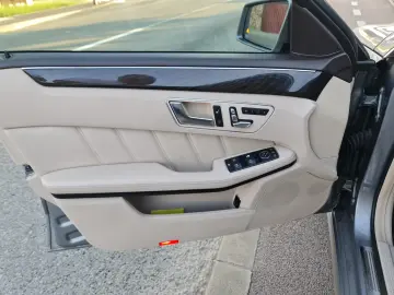 Mercedes-Benz E 350