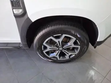 DACIA DUSTER 1.5 Blue dCi 115CP Prestige 4WD