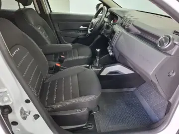 DACIA DUSTER 1.5 Blue dCi 115CP Prestige 4WD