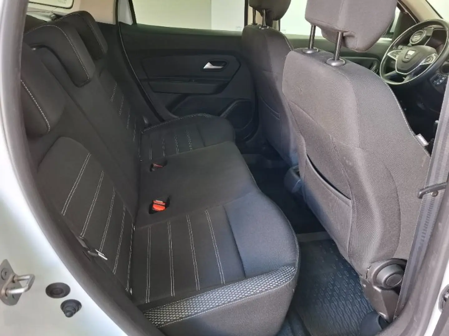 DACIA DUSTER 1.5 Blue dCi 115CP Prestige 4WD