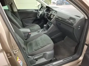 VOLKSWAGEN TIGUAN 2.0 TDI 150CP Comfortline DSG 4Motion