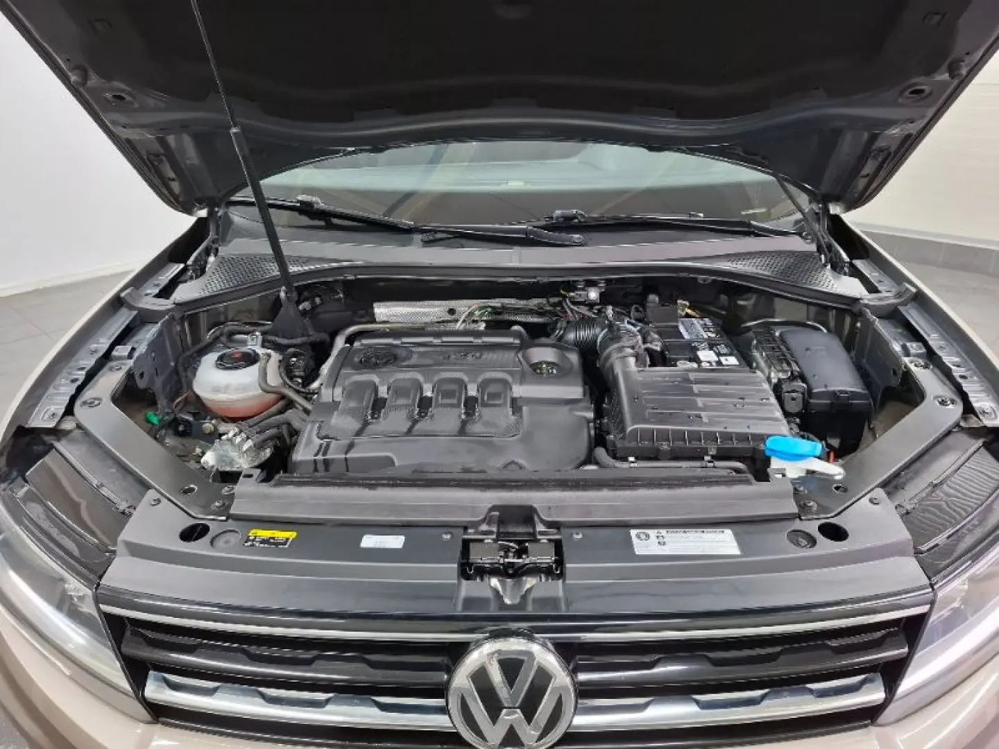 VOLKSWAGEN TIGUAN 2.0 TDI 150CP Comfortline DSG 4Motion