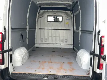 Nissan NV400   Master L2H2