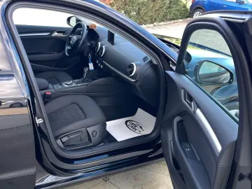 Audi A3 2.0 TDI clean Stronic Ambiente