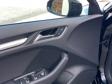 Audi A3 2.0 TDI clean Stronic Ambiente