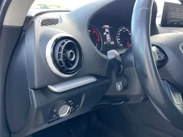 Audi A3 2.0 TDI clean Stronic Ambiente