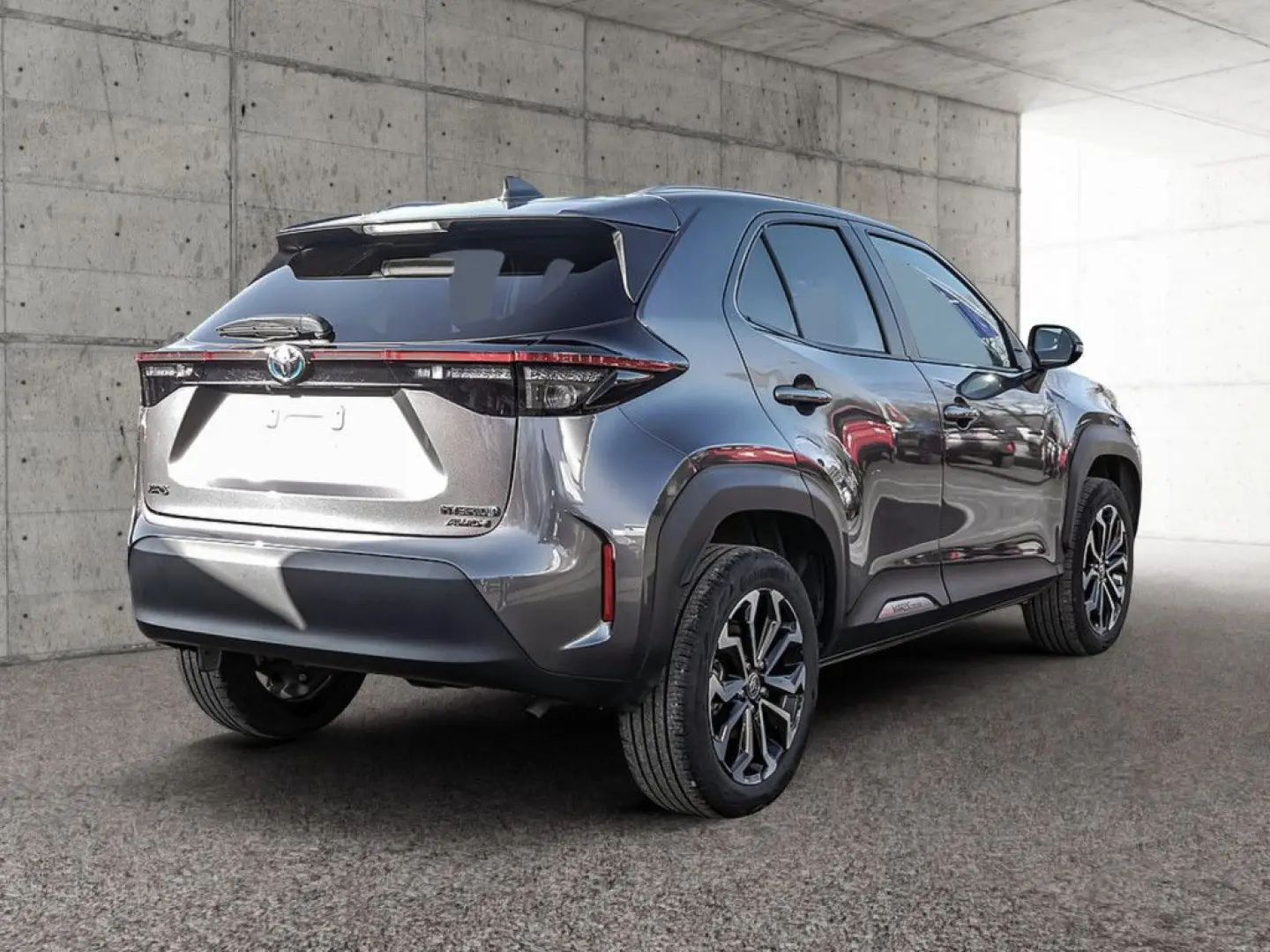 Yaris Cross Hybrid Style 4X4 NAVI PANO HUD LED