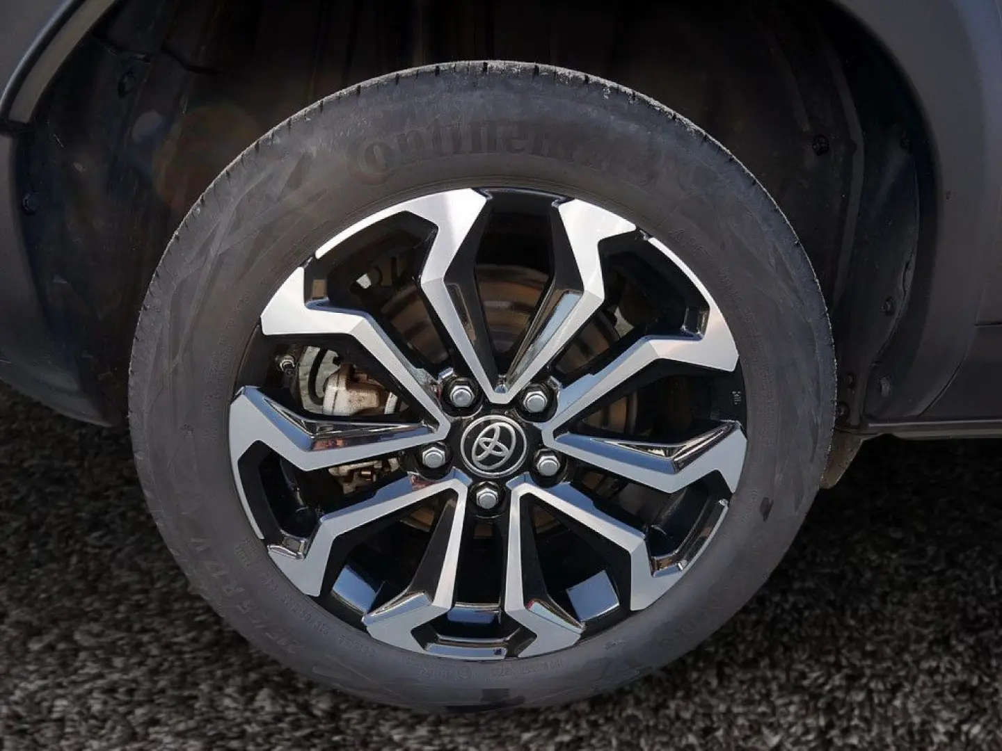 Yaris Cross Hybrid Style 4X4 NAVI PANO HUD LED