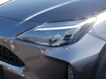 Yaris Cross Hybrid Style 4X4 NAVI PANO HUD LED