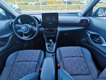 Yaris Cross 1.5 Executive TWA 360KAMERA LEDER
