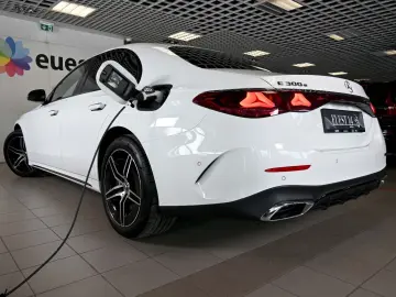 E300e 4Matic AMG 360C VENTILATED seats PANORAMIC