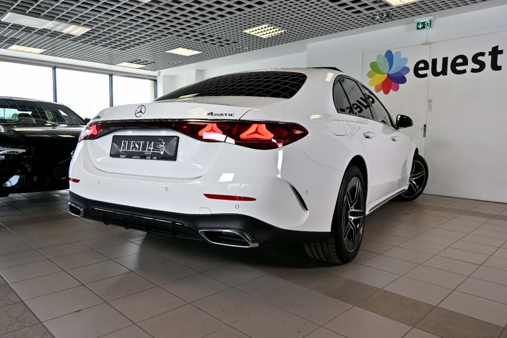 E300e 4Matic AMG 360C VENTILATED seats PANORAMIC