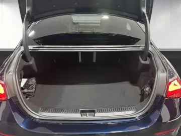 E 300 E 300e 4Matic AMG 313hp PANO Burmester VAT