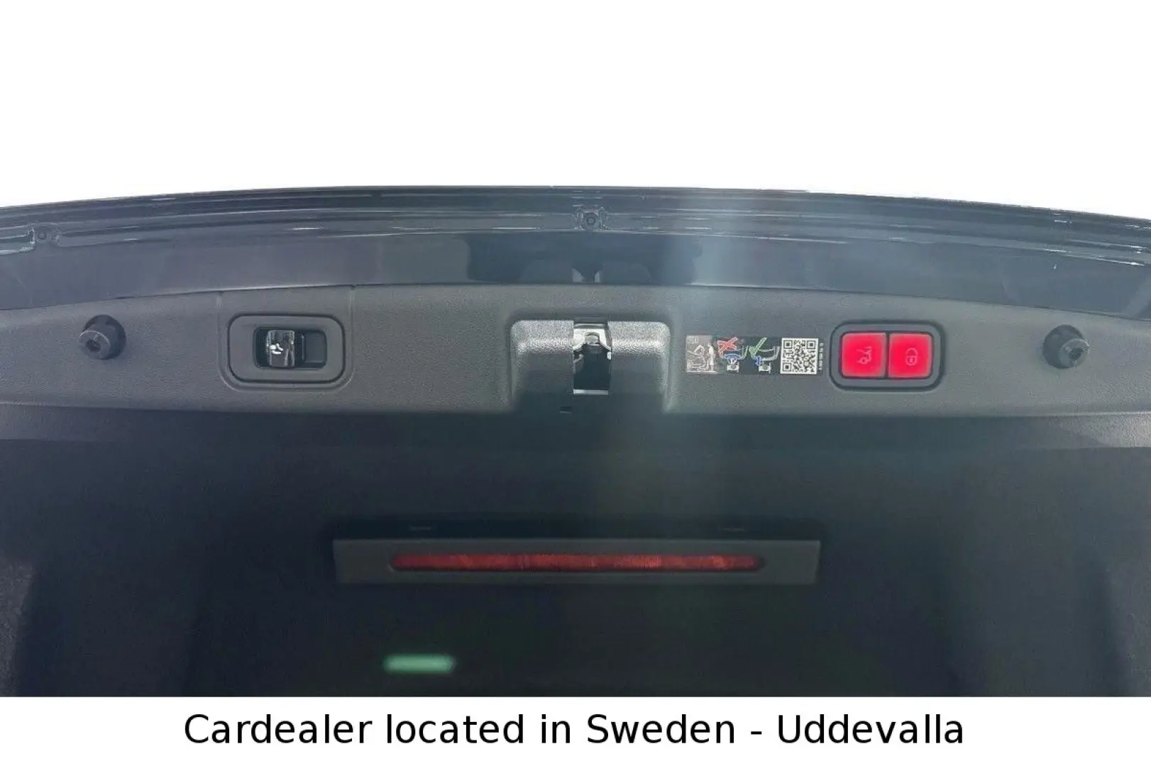 E 300 E 300e 4Matic AMG 313hp PANO Burmester VAT