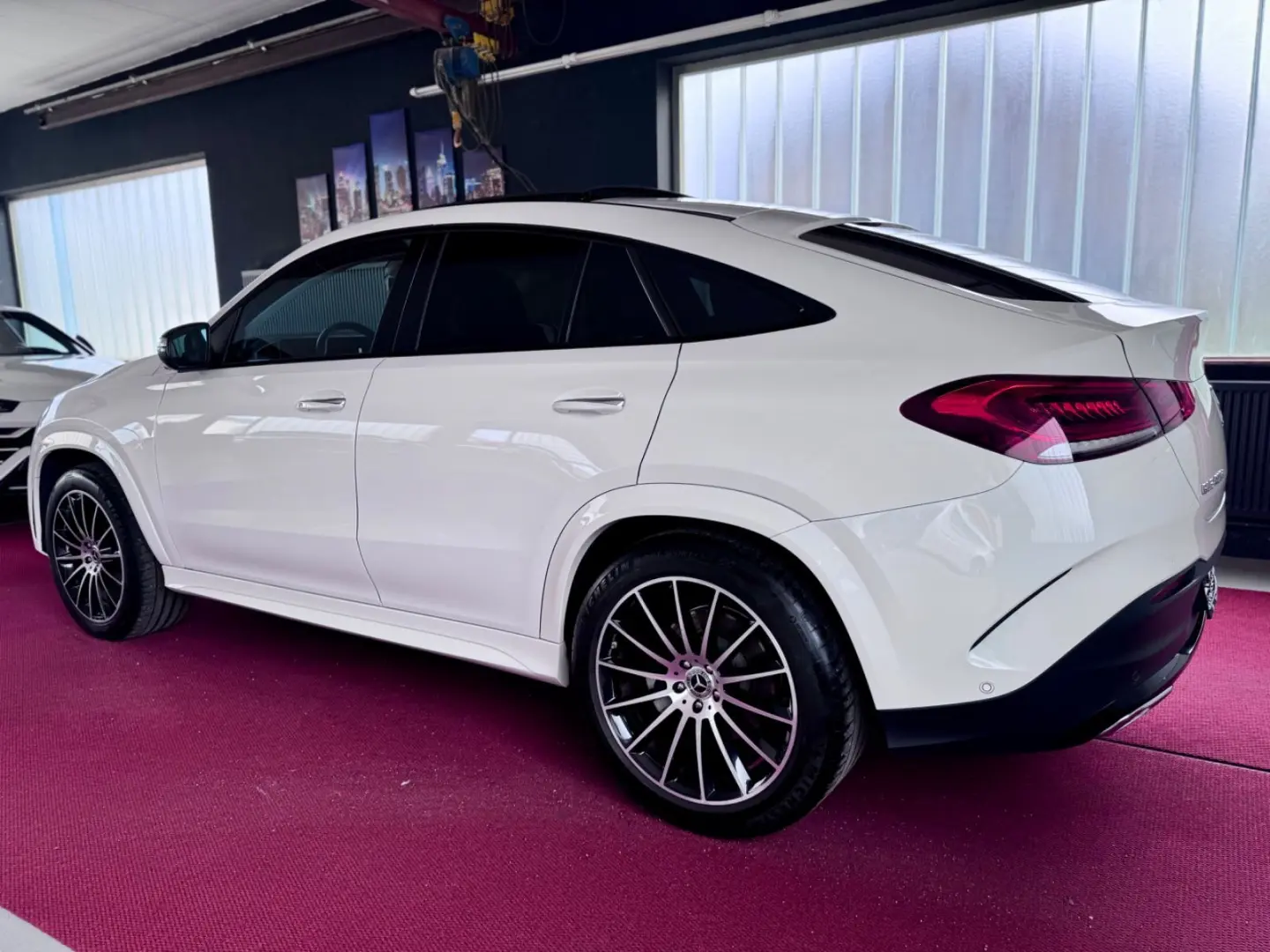 GLE 400d Coupe AMG Paket Pano Luft Burmester 21