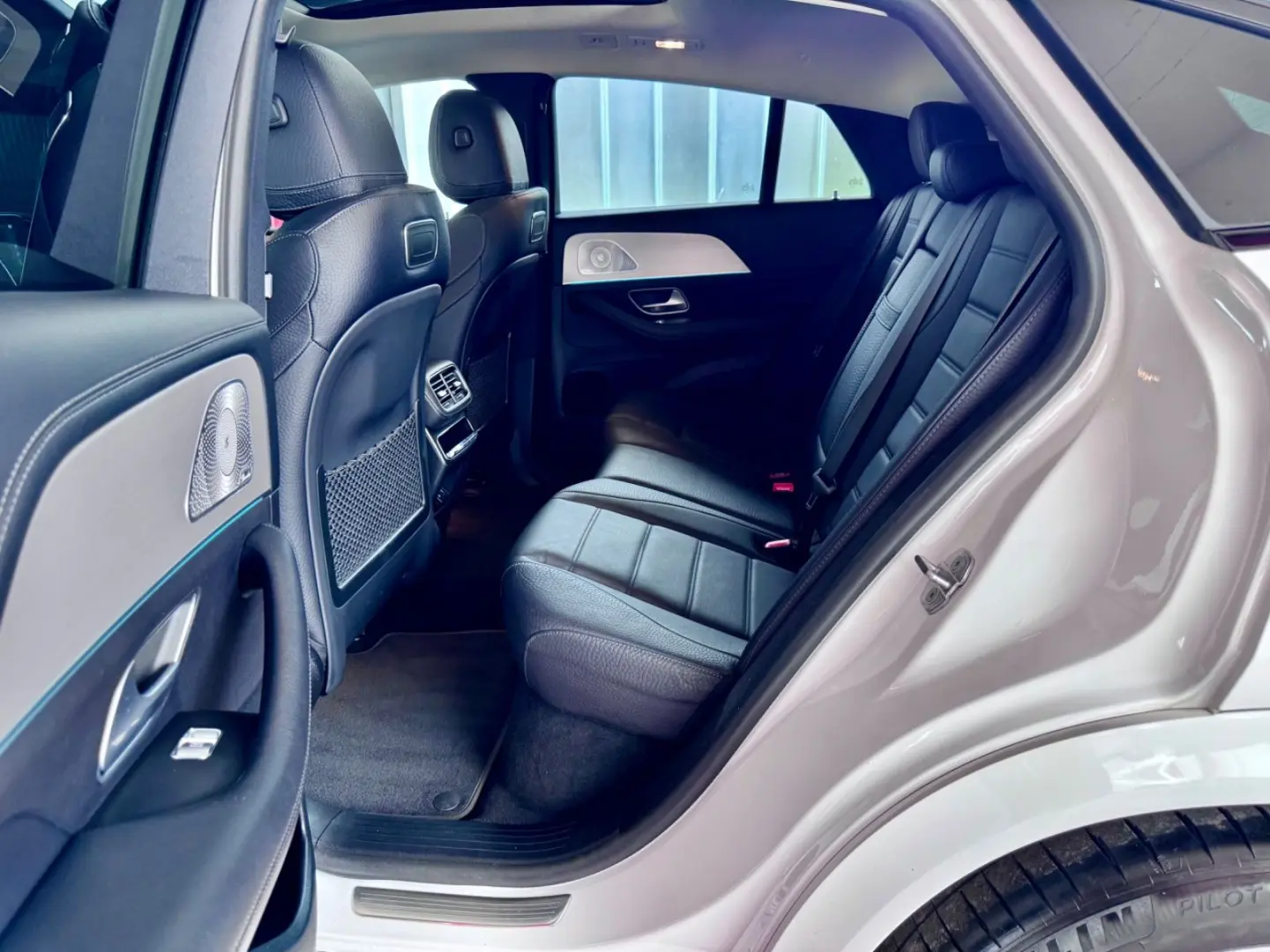 GLE 400d Coupe AMG Paket Pano Luft Burmester 21