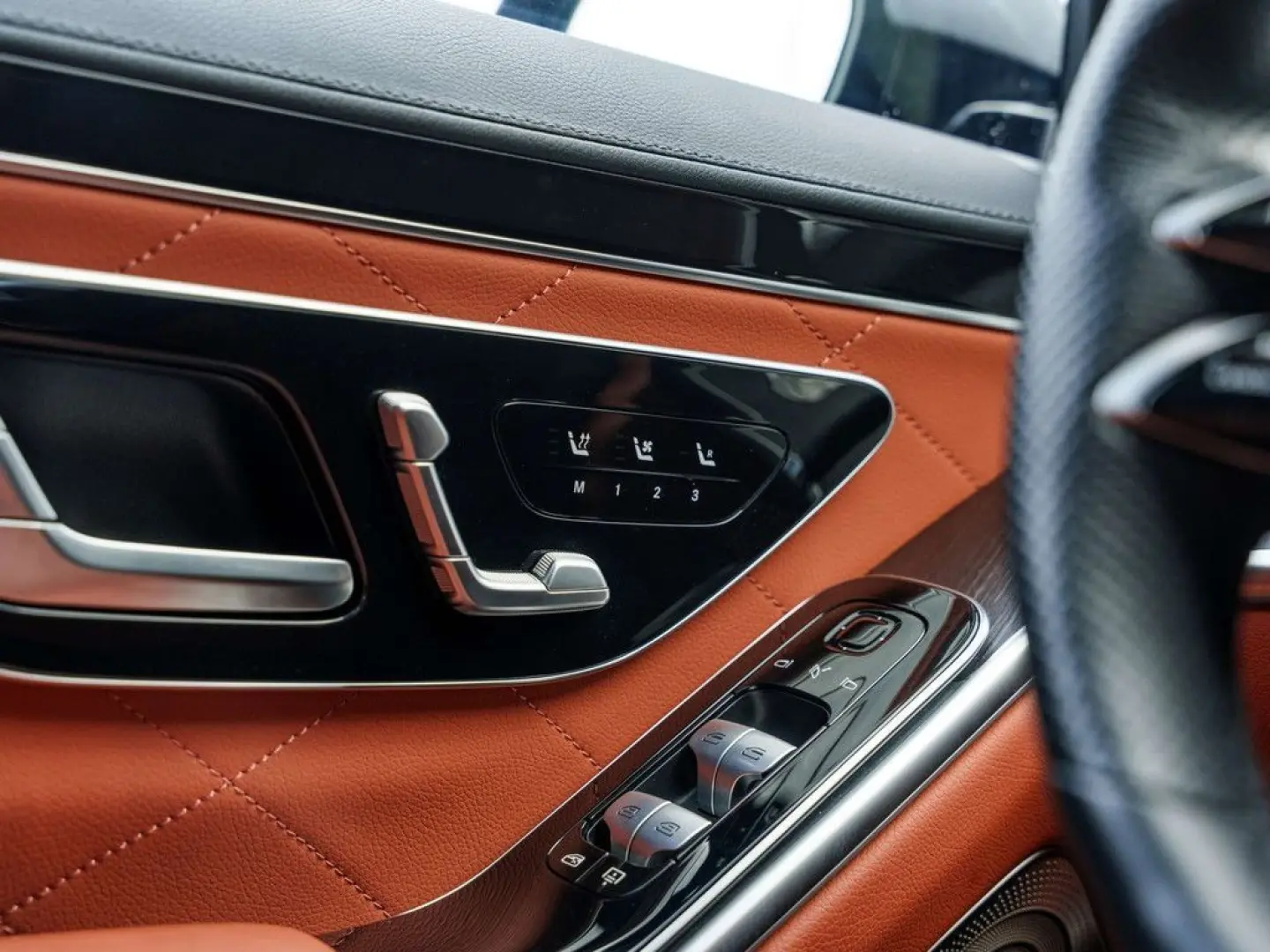 S 580 S 580e 4Matic L - VAT - Pano - ACC- HUD -