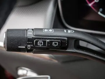 GLC 220 d 4M AMG Sport Advanced LED Pano Navi SH