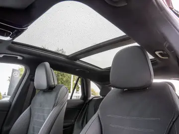 GLC 220 d 4M AMG Sport Advanced LED Pano Navi SH