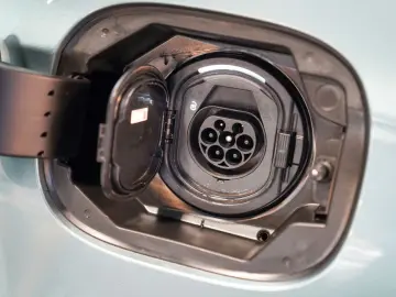 S 580 e L 4M MANUFAKTUR Exklusiv DRIVE PILOT TV