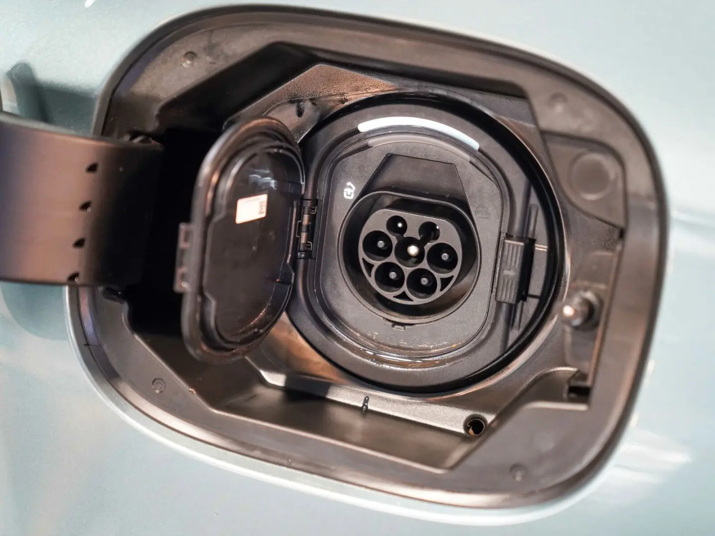 S 580 e L 4M MANUFAKTUR Exklusiv DRIVE PILOT TV