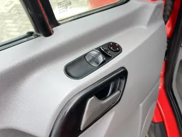 Mercedes-Benz Sprinter Doka 216 2.2CDI 7LOCURI
