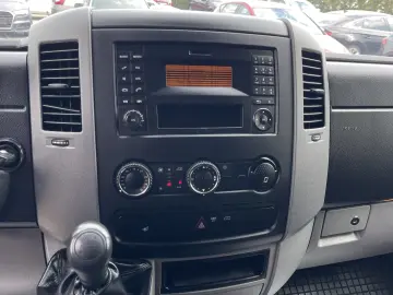 Mercedes-Benz Sprinter Doka 216 2.2CDI 7LOCURI