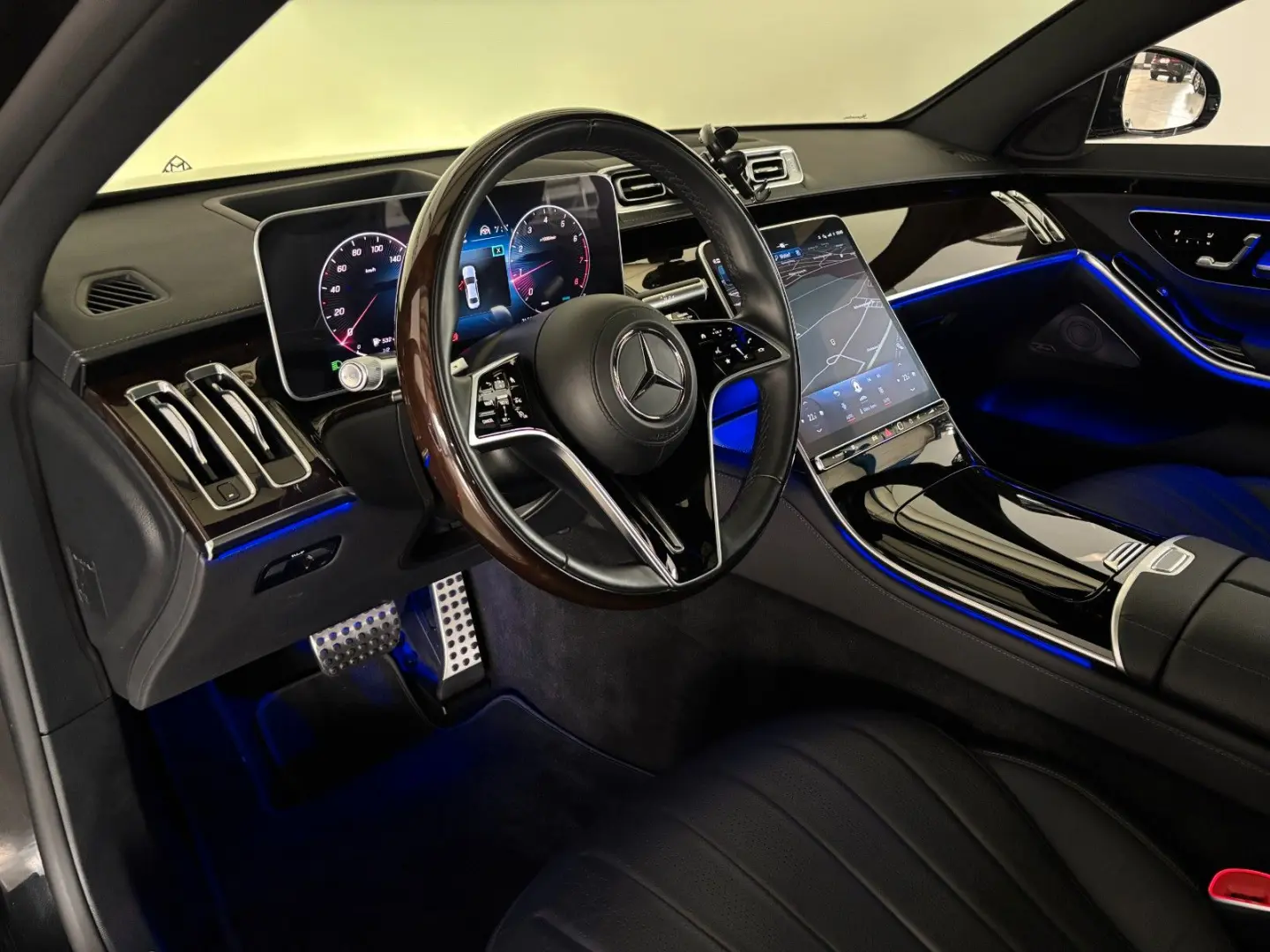 S 580 4Matic L Maybach  Chauffeur 3D-B PANO 21