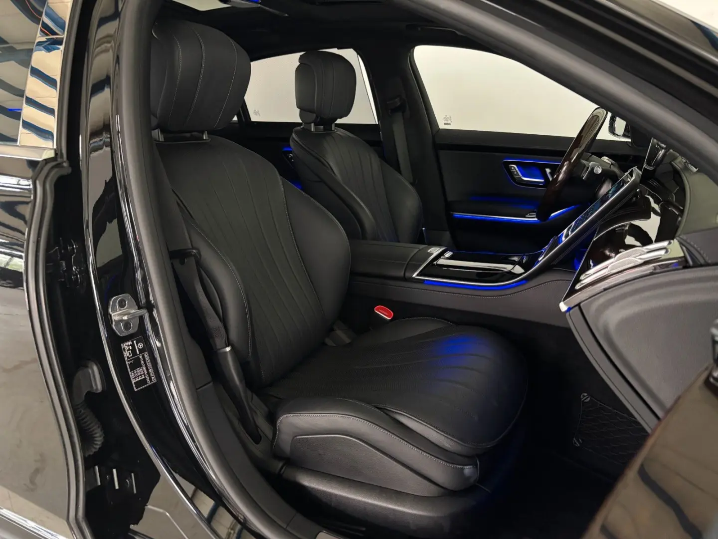 S 580 4Matic L Maybach  Chauffeur 3D-B PANO 21