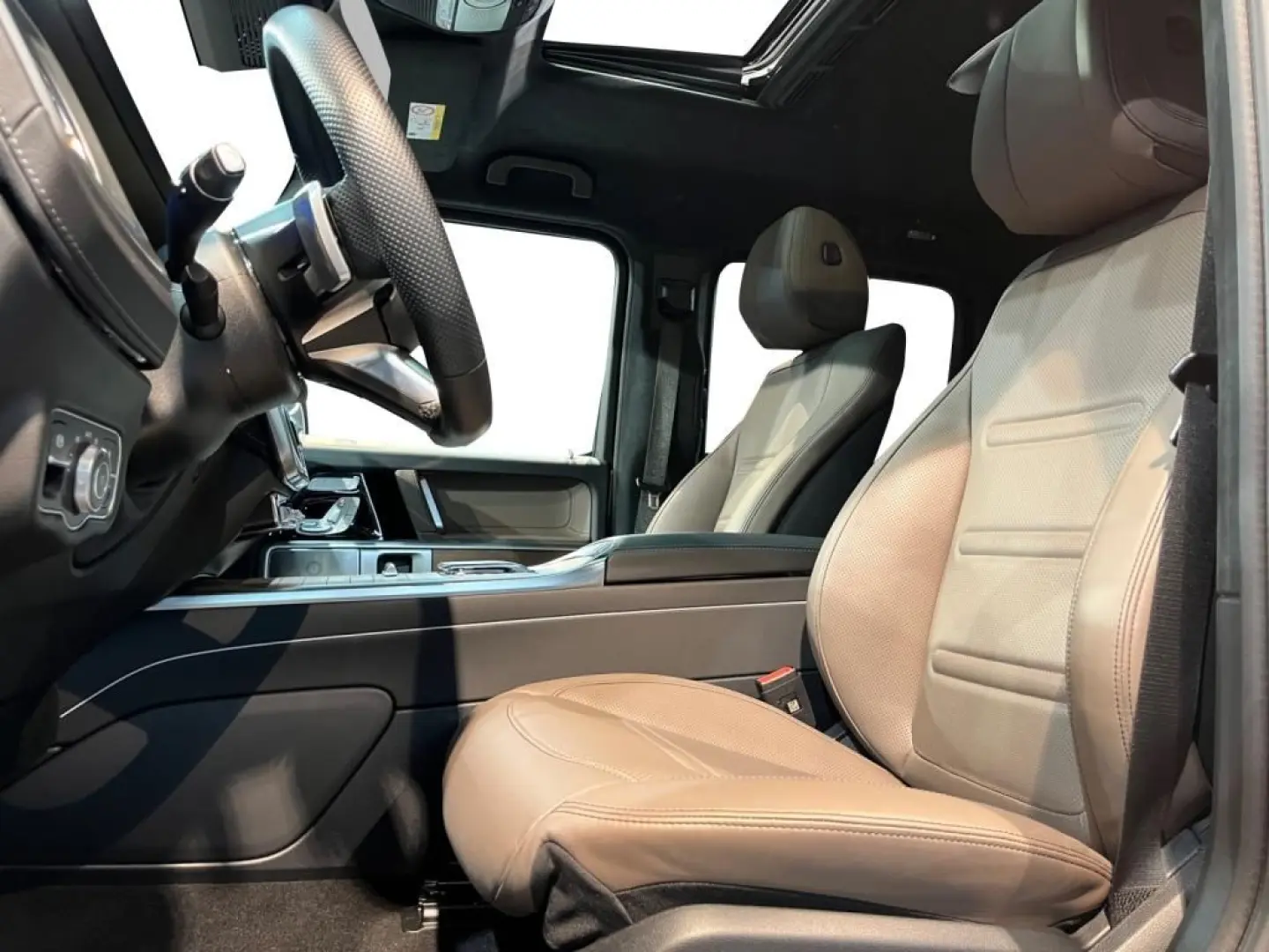 G 450 d AMG  MBUX AHK AUT PDC Night LM