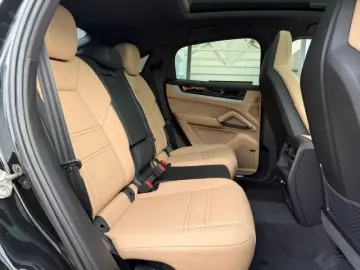 Porsche Cayenne Coupe 3.0 V6