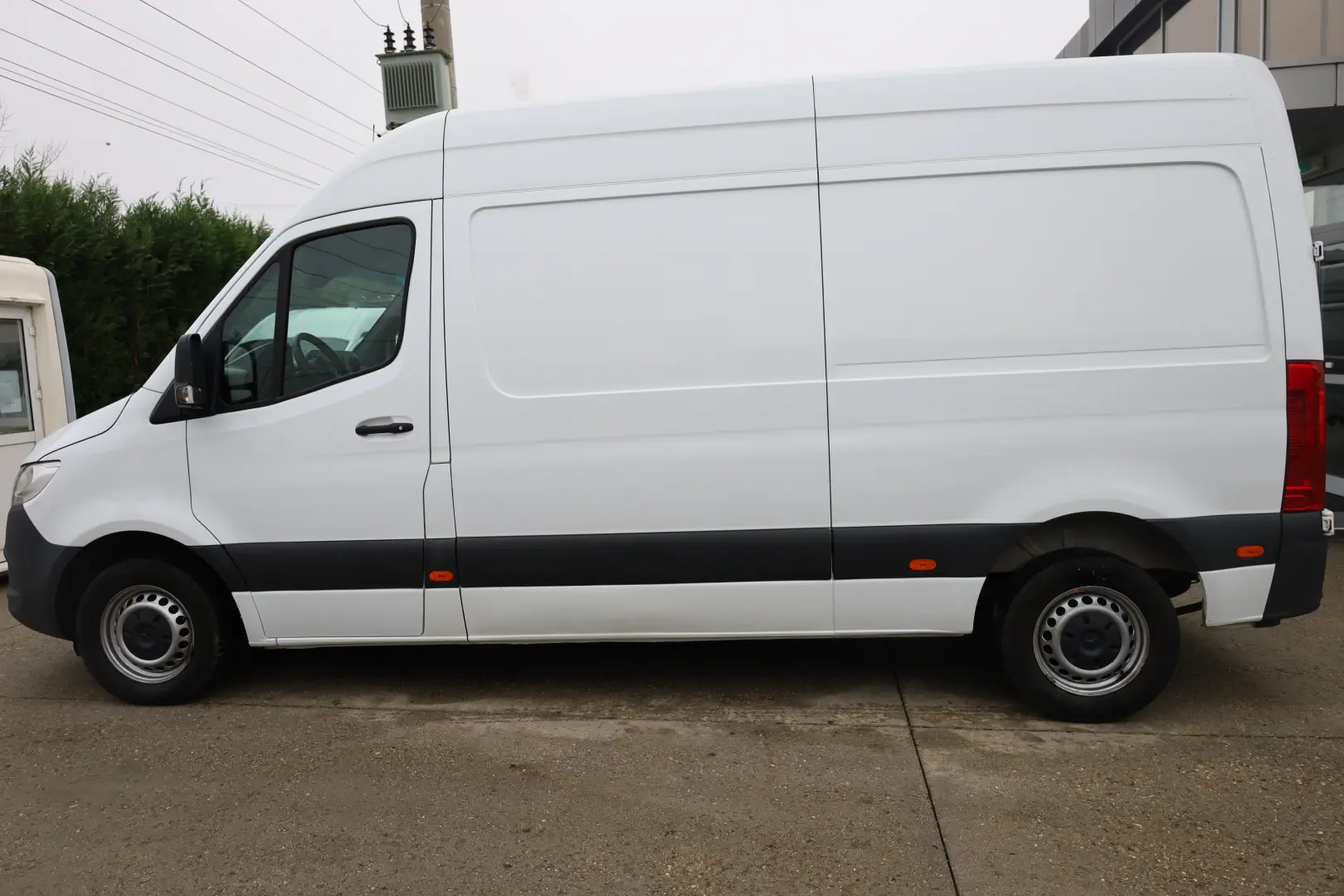 Mercedes-Benz Sprinter L2H2 2.2D 115CP