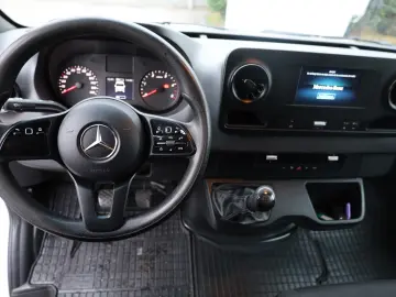 Mercedes-Benz Sprinter L2H2 2.2D 115CP
