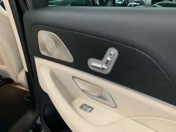 GLE 450 4M AMG  AIRMATIC AHK MEMO STHZ PANO 360