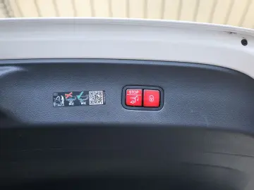 Mercedes-Benz GLC 400e 4M Coupé AMG Sport Distr. LED Pano