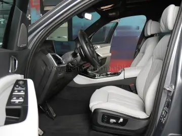 X5 xDr.30d M-SportPRO.Panod.Sitzbel.AHK.Voll