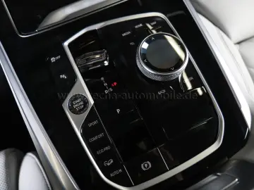 X5 xDr.30d M-SportPRO.Panod.Sitzbel.AHK.Voll