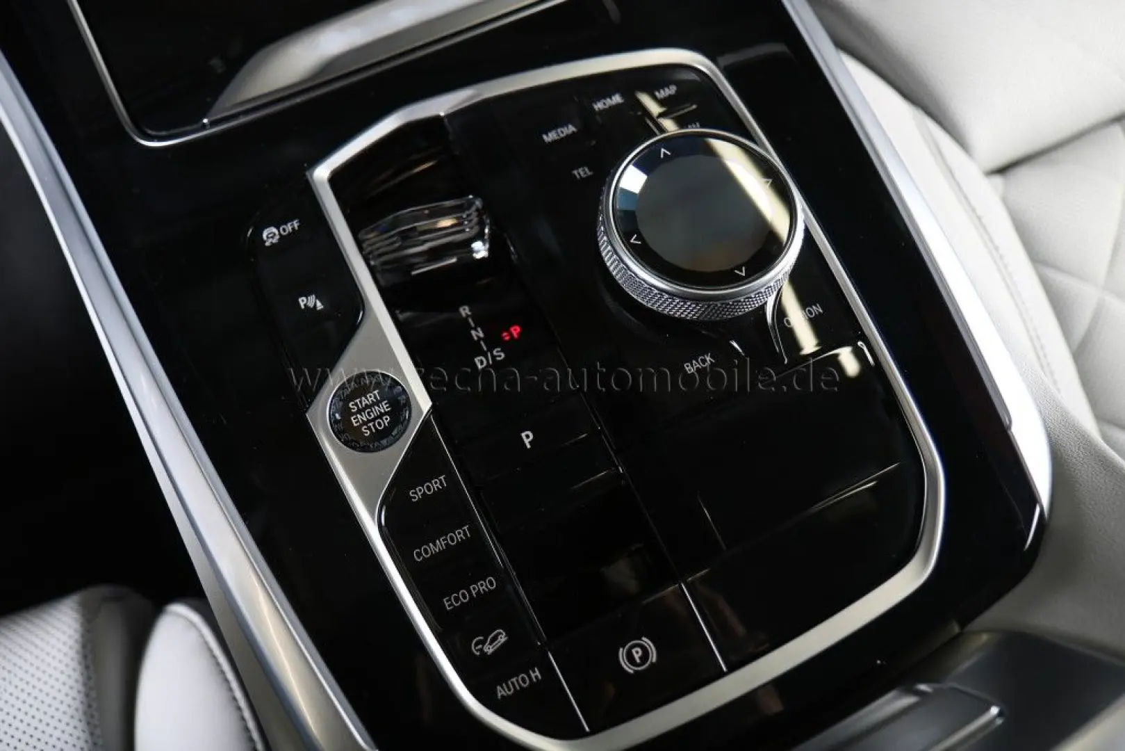 X5 xDr.30d M-SportPRO.Panod.Sitzbel.AHK.Voll