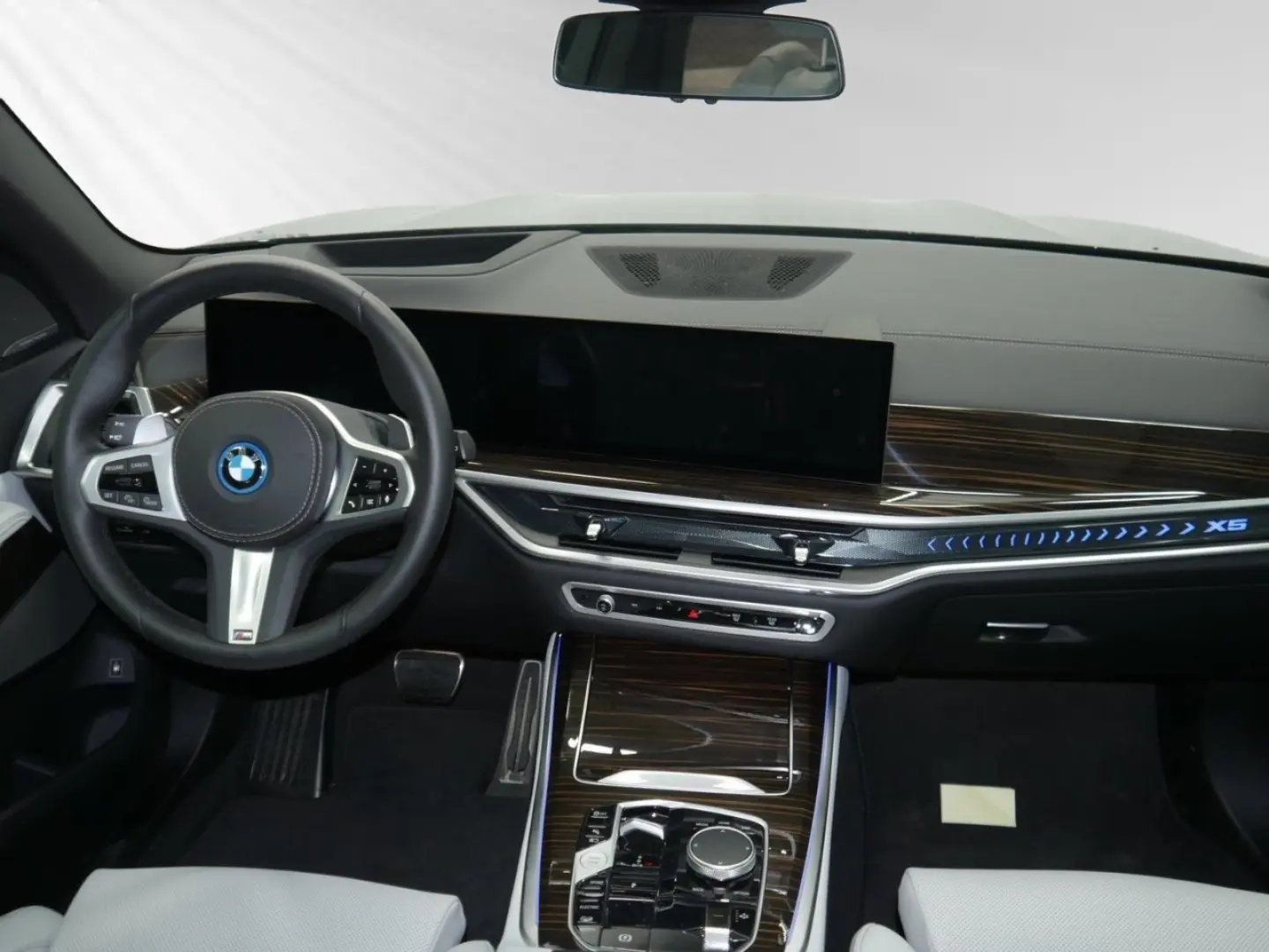 X5 xDrive50e  € 1.190 Zubehörbonus M Sport AHK