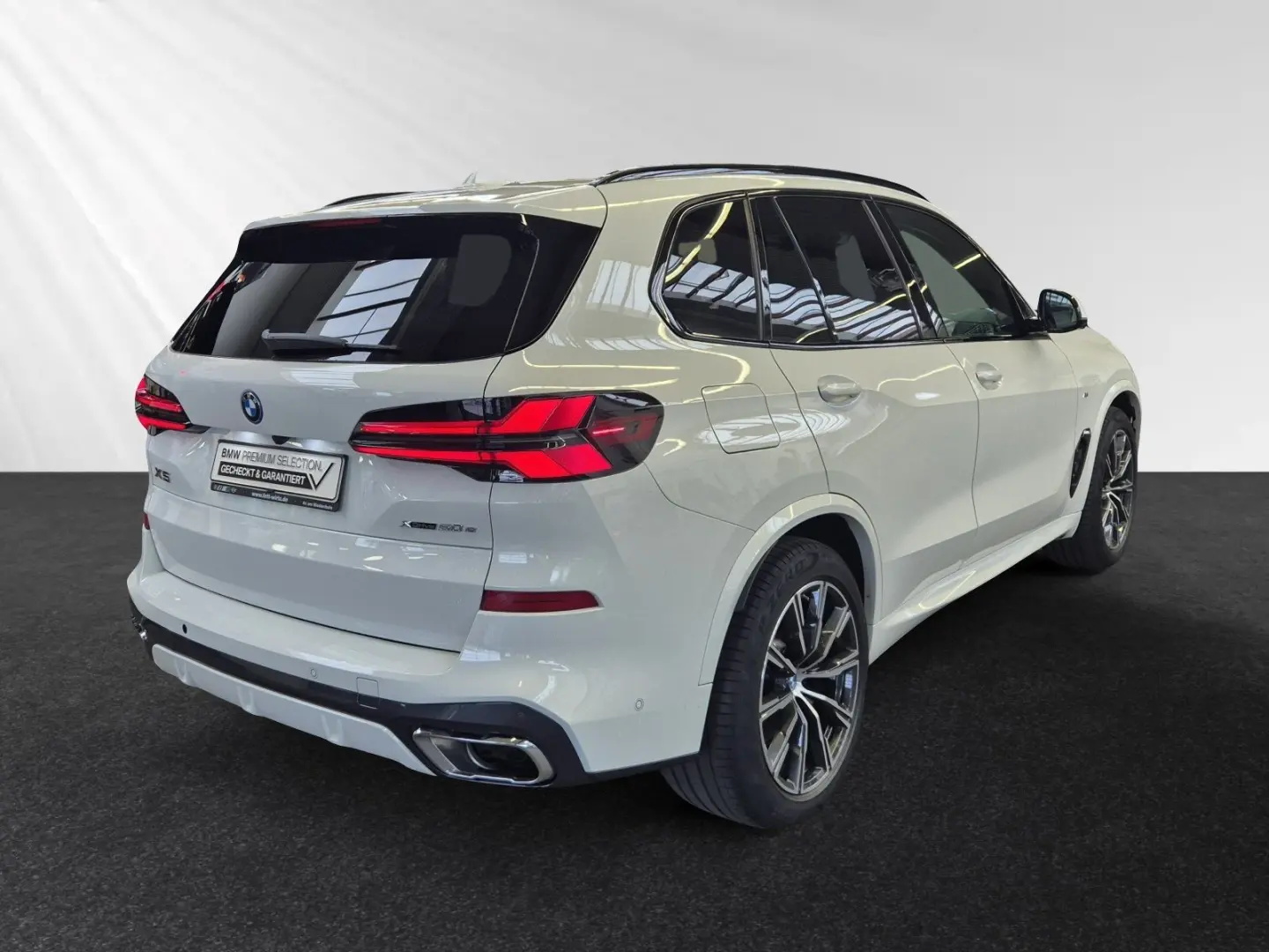 X5 xDrive50e M Sport AHK Pano Autobahnass.