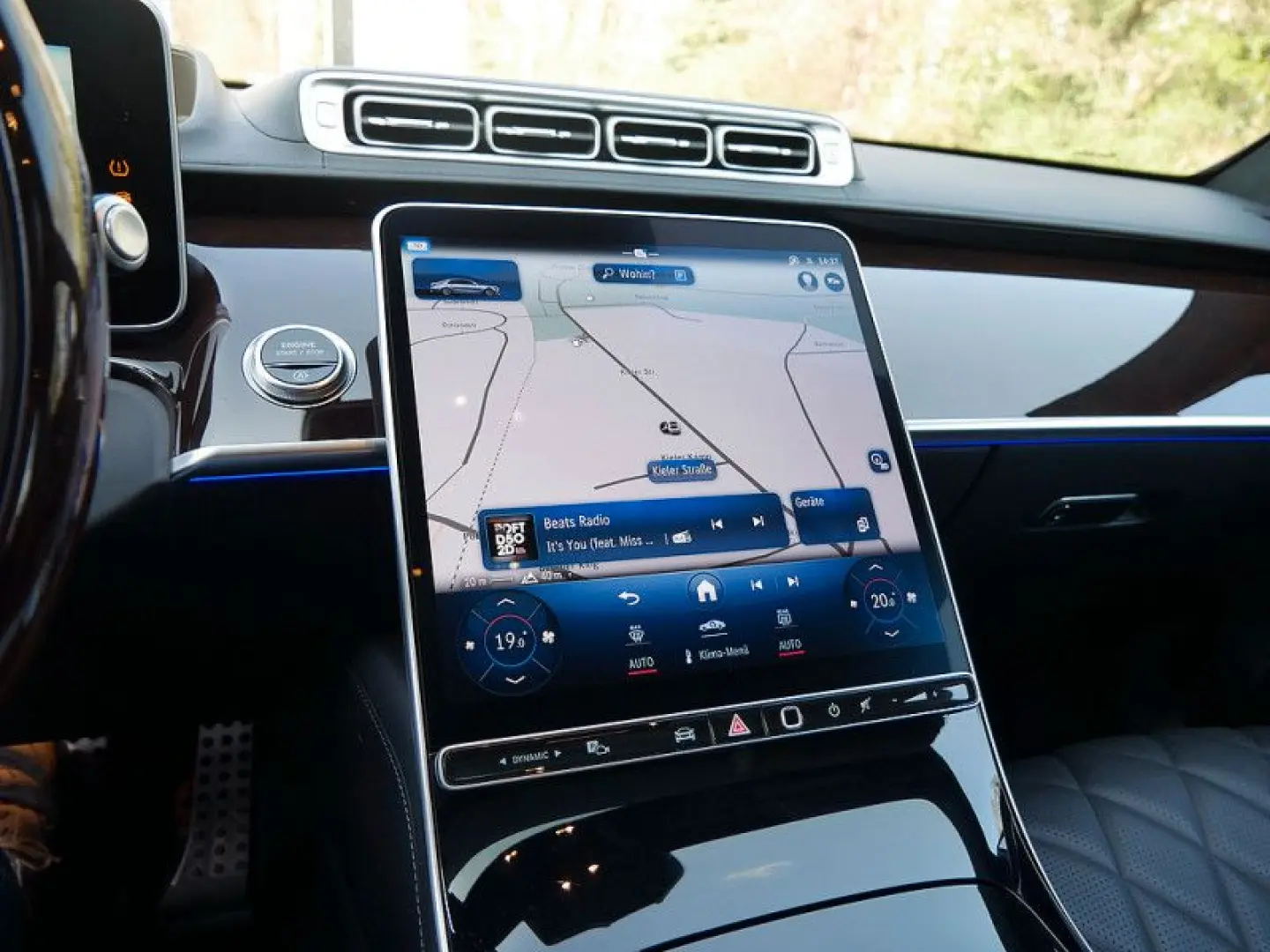 S 580 4M lang   AMG BURM MEMO 360 AIRMATIC DISTR