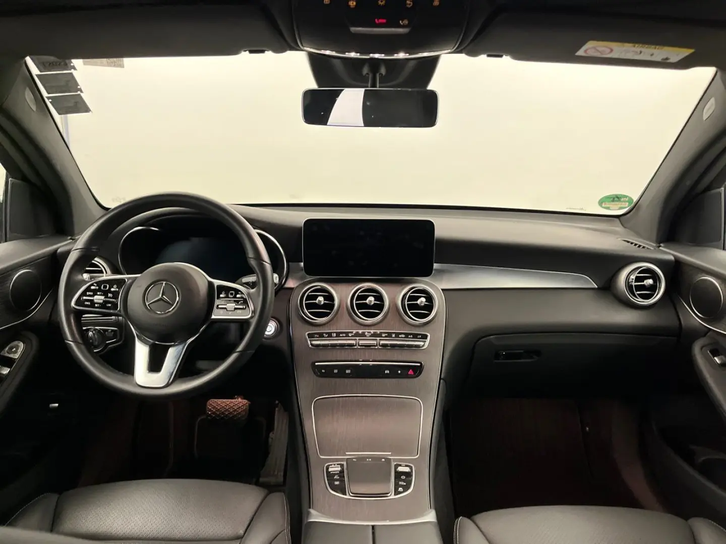 GLC 300 de 4Matic Coupe AHK El.Heckkl. Key LED R