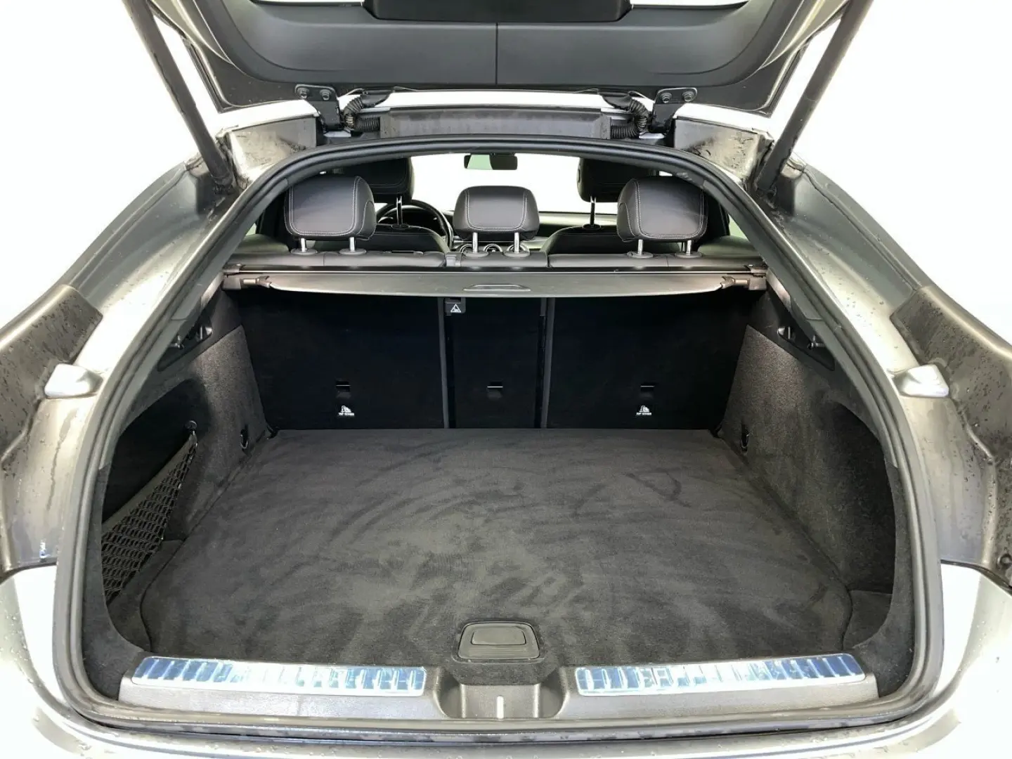 GLC 300 de 4Matic Coupe AHK El.Heckkl. Key LED R