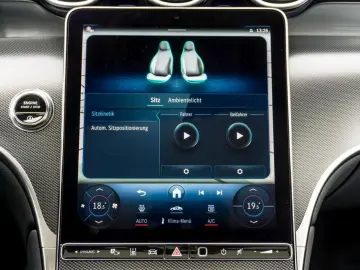 Mercedes-Benz GLC 200 4Matic Panorama Standheizung 360