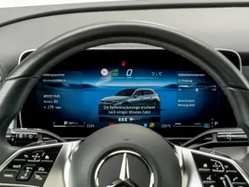 Mercedes-Benz GLC 200 4Matic Panorama Standheizung 360