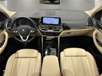 X3 xDrive30e Navi AHK Kamera Pano.Dach HiFi LED