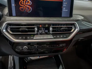 X3 40i xDrive FACEL. PANO HUD LASER LED W-LAN M