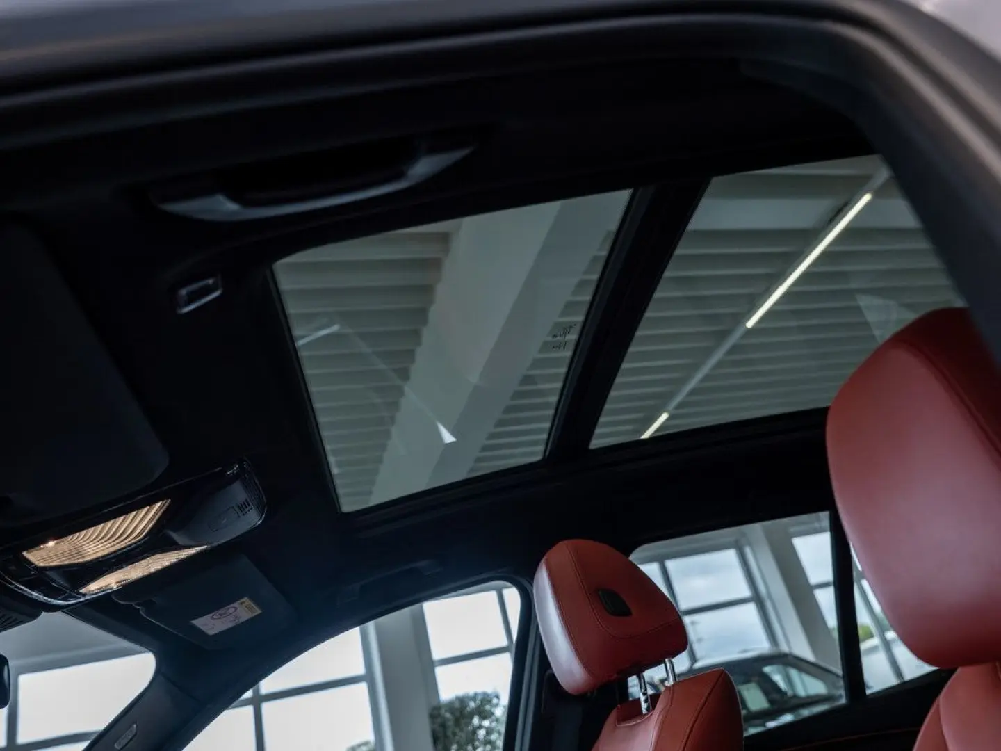 X3 40i xDrive FACEL. PANO HUD LASER LED W-LAN M