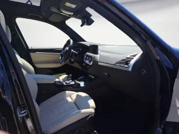 X3 xDrive30i AT Leder Panorama HeadUp Standheizu